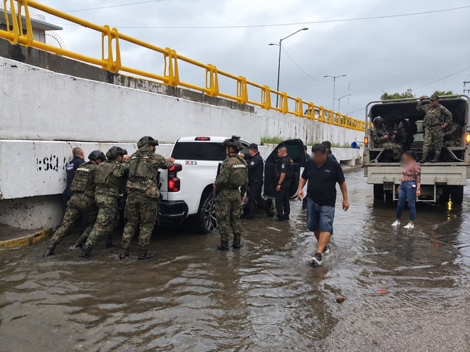 Despliegan mil 815 militares en Michoacán por huracán ‘Simon’